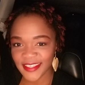 Meet your Posher, Bria